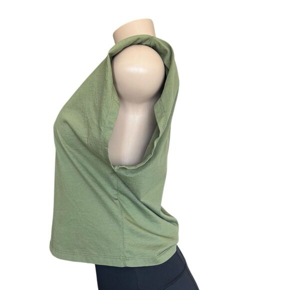NWT- Anthropologie Green Women's Top - Picture 2 of 8